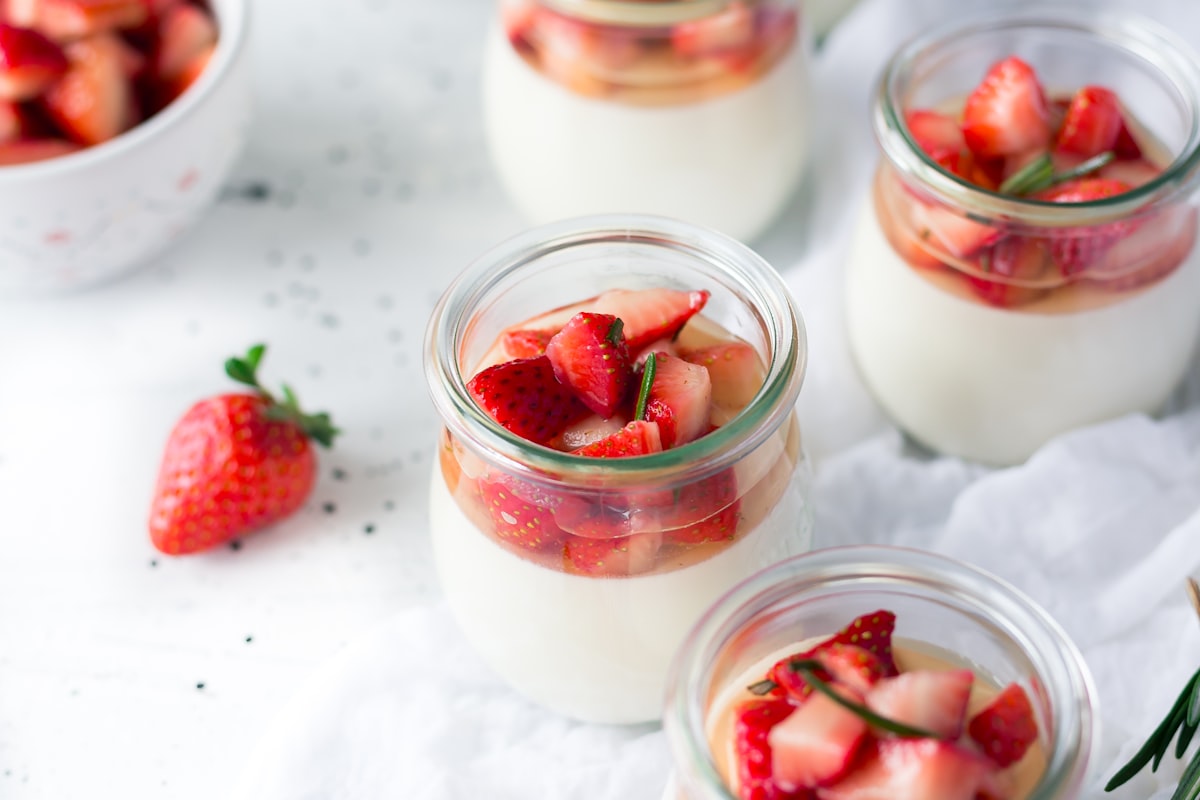 Macarons asortate